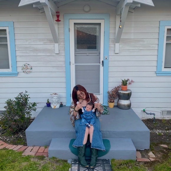 Meet your Posher, Marissa - Picture 3 of 7